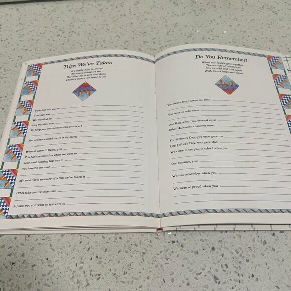 Vintage 90s MOM REMEMBERS Memory Book - Fillable Information About Childhood - Picture 8 of 11